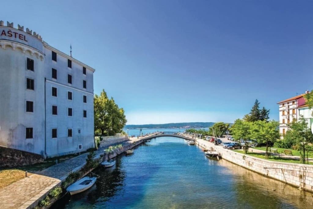 Ellity Apartment Crikvenica Luaran gambar