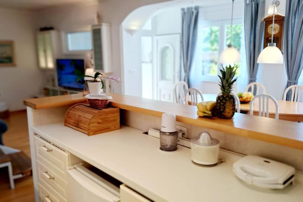 Ellity Apartment Crikvenica Luaran gambar
