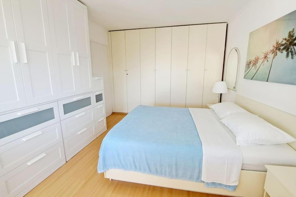 Ellity Apartment Crikvenica Luaran gambar